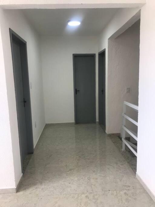 Casa Com Piscina, Grande E Espacosa No Condominio Dos Passaros Cabo Frio Esterno foto